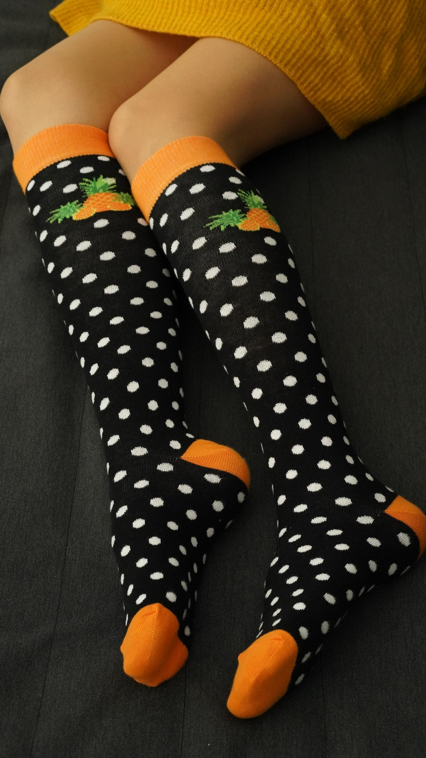 Pineapple Dot Knee High Socks