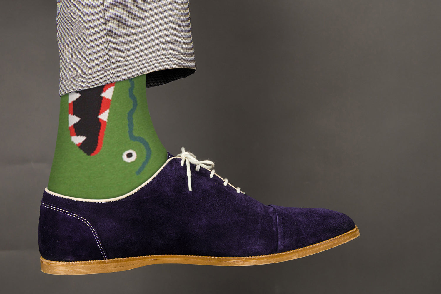 Crocodile Design Casual Crew Socks