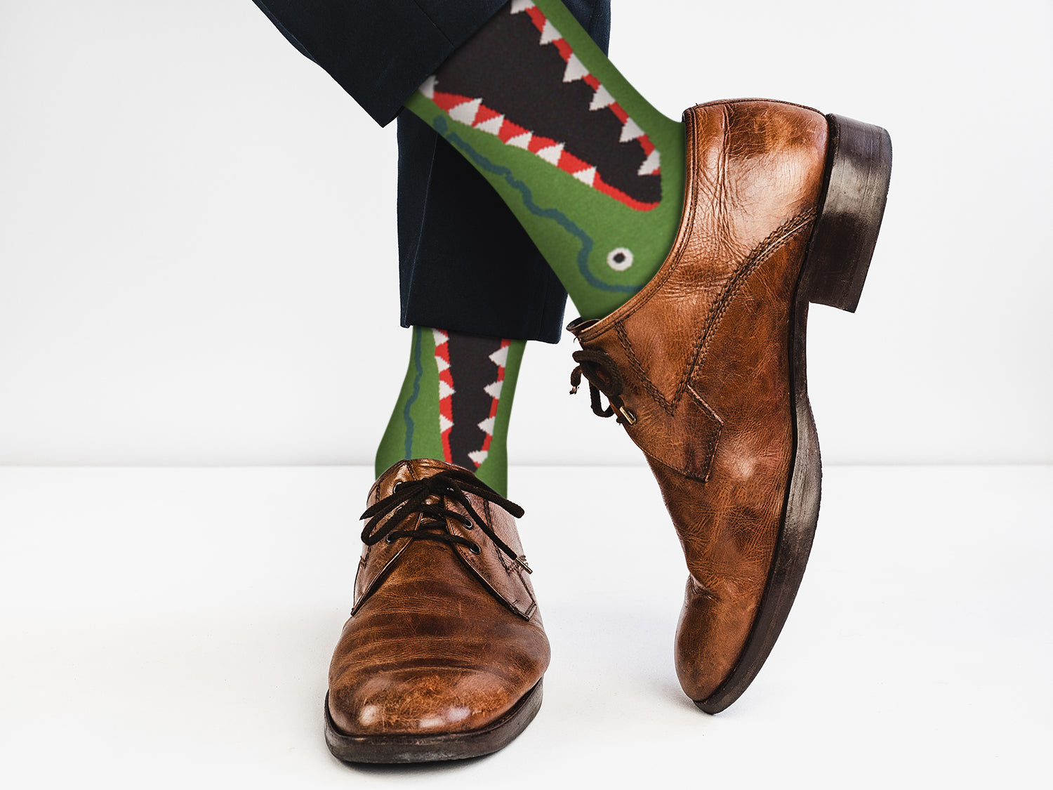 Crocodile Design Casual Crew Socks